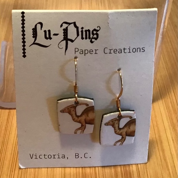 Handmade earrings from Victoria, BC - Picture 2 of 2